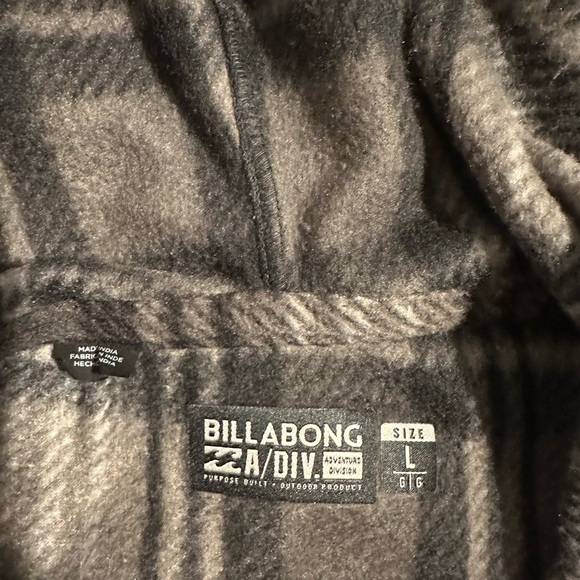 Billabong fleece pullover good condition large - Picture 4 of 4